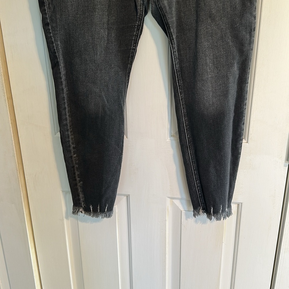 KanCan Black skinny Jeans Womens size 32 - Picture 2 of 6